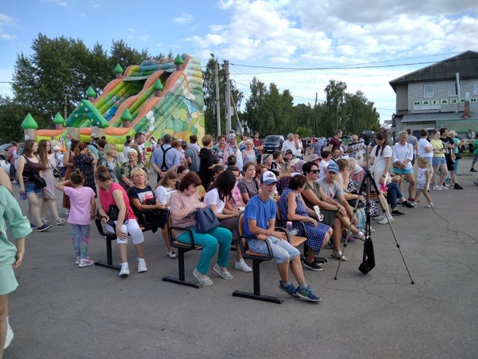 13 августа, на центральной площади с.Филипповское, прошёл долгожданный праздник- ДЕНЬ СЕЛА!